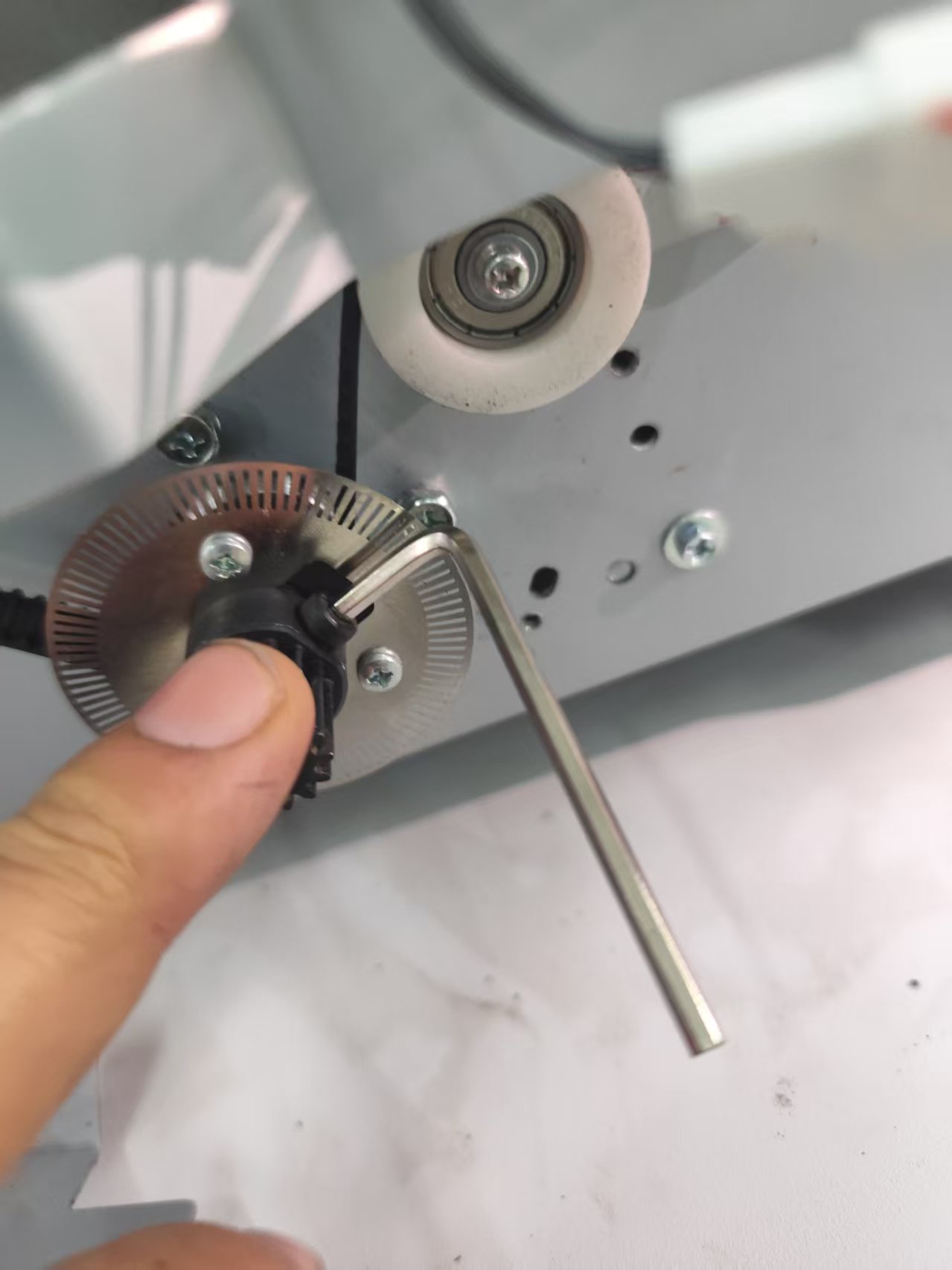 1761388468943041.jpg DD2434C维修01.jpg